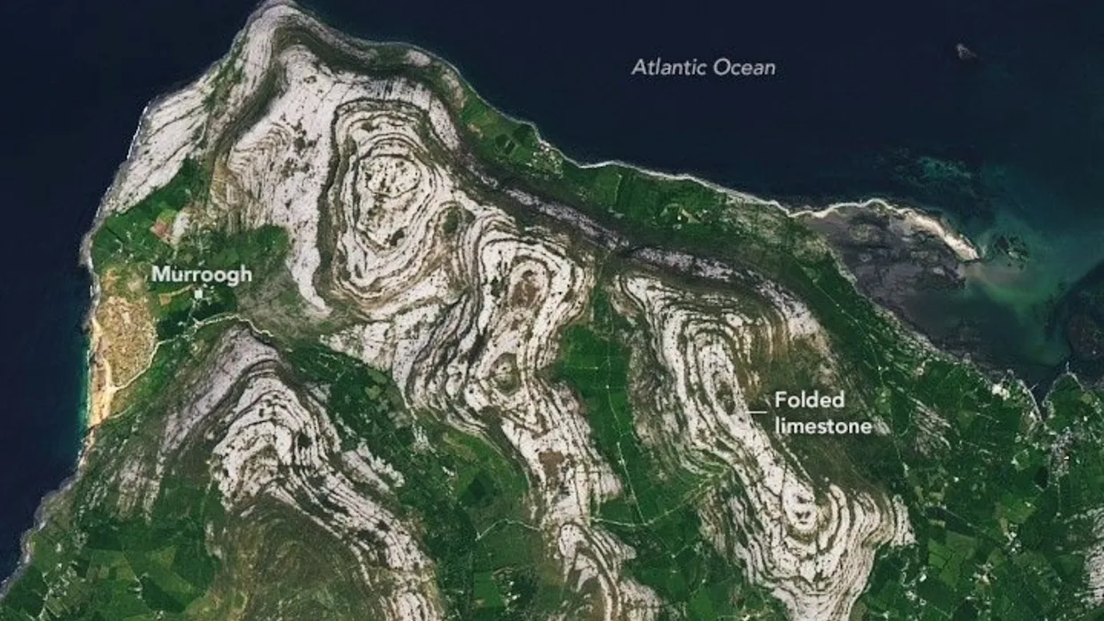 爱尔兰2.5亿年前的灰色区域(图1)