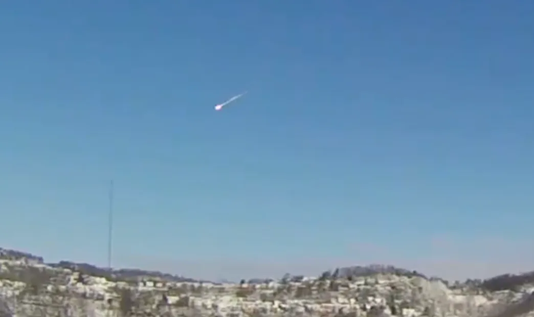 陨石或为克利夫兰广泛听到的轰鸣声原因(图1)