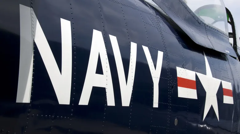 美军海军将开放一座22万平方英尺的AI驱动防御设施(图1)