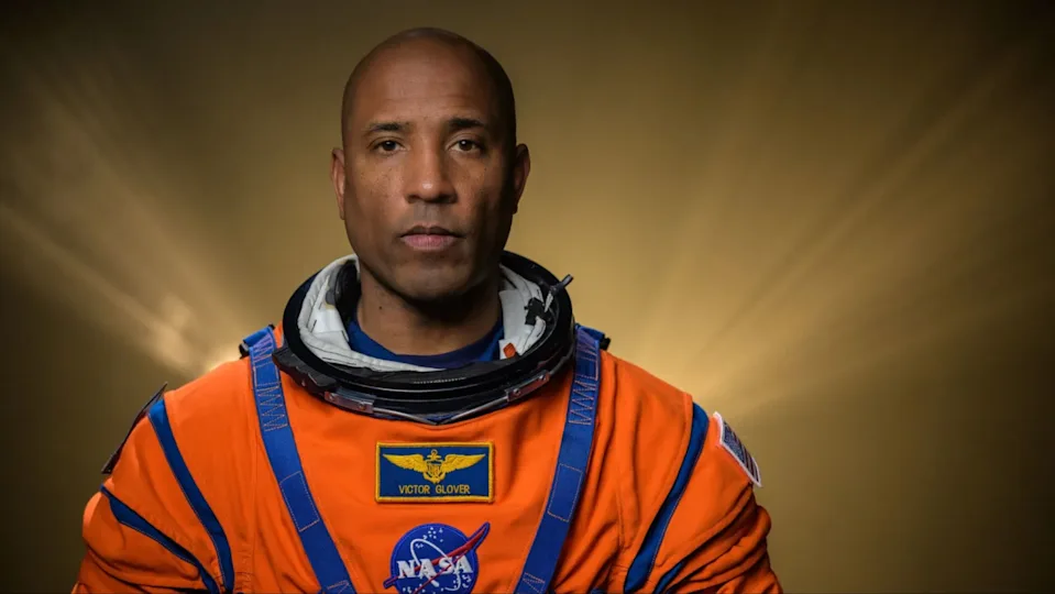 阿波罗二号宇航员介绍(图2)