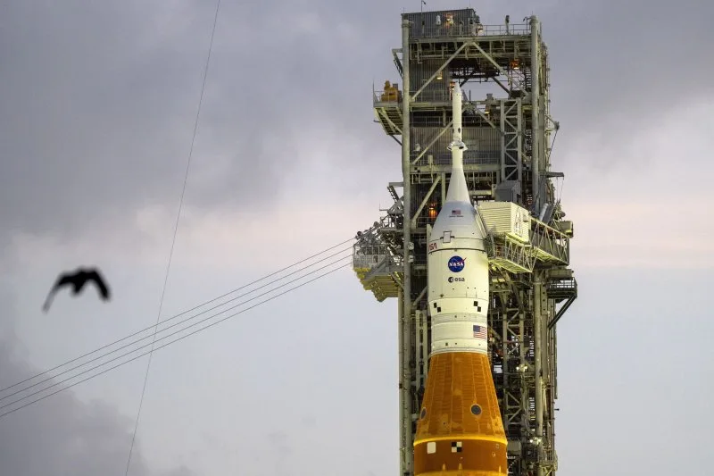 阿瑞斯二号准备发射载人月球任务(图3)