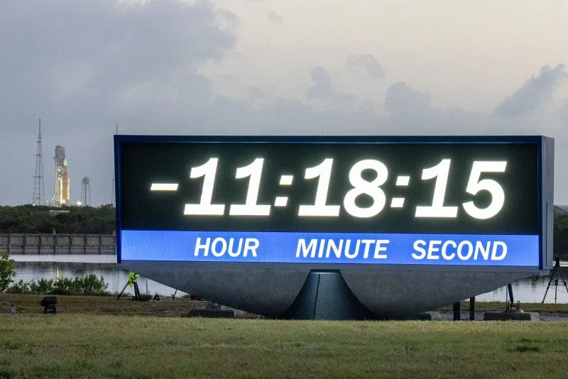 阿瑞斯二号准备发射载人月球任务(图2)