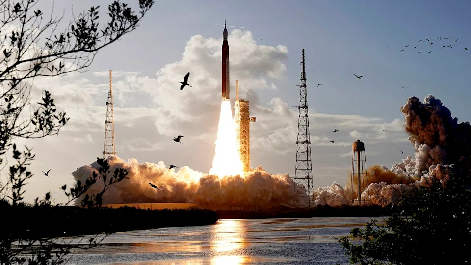 NASA发射阿波罗二号开启月球新篇章(图1)