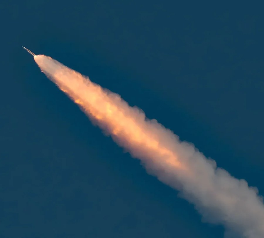 阿波罗8号与阿耳忒弥斯二号拍摄的地球震撼照片对比