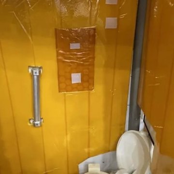 阿提米斯二号宇航员在奔月途中遭遇如厕难题