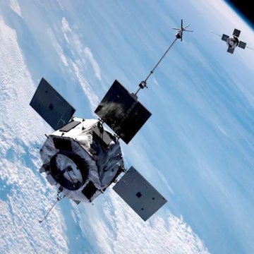 14年太空任务NASA卫星重返地球大气层